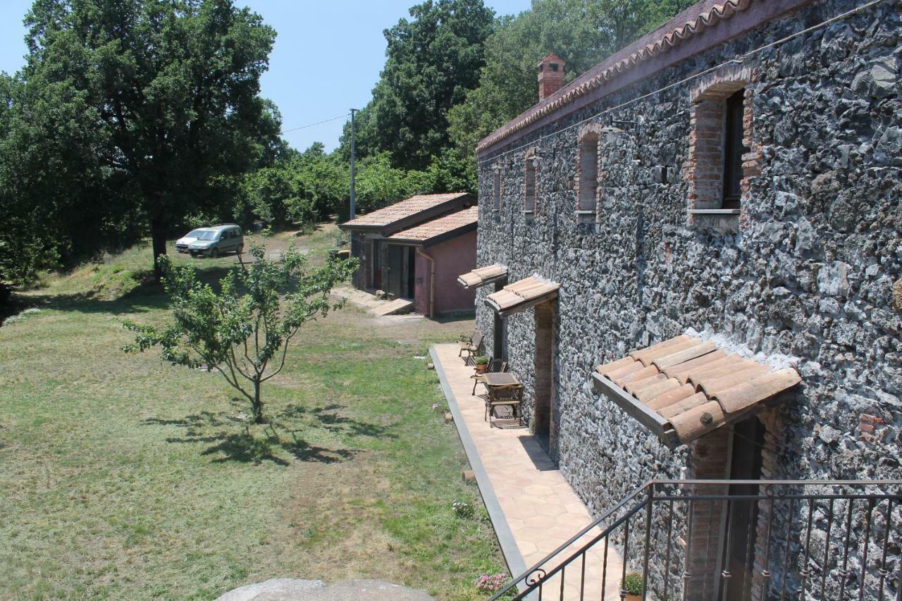 Agriturismo La Caraffara Sull' Etna Puntalazzo Exteriör bild