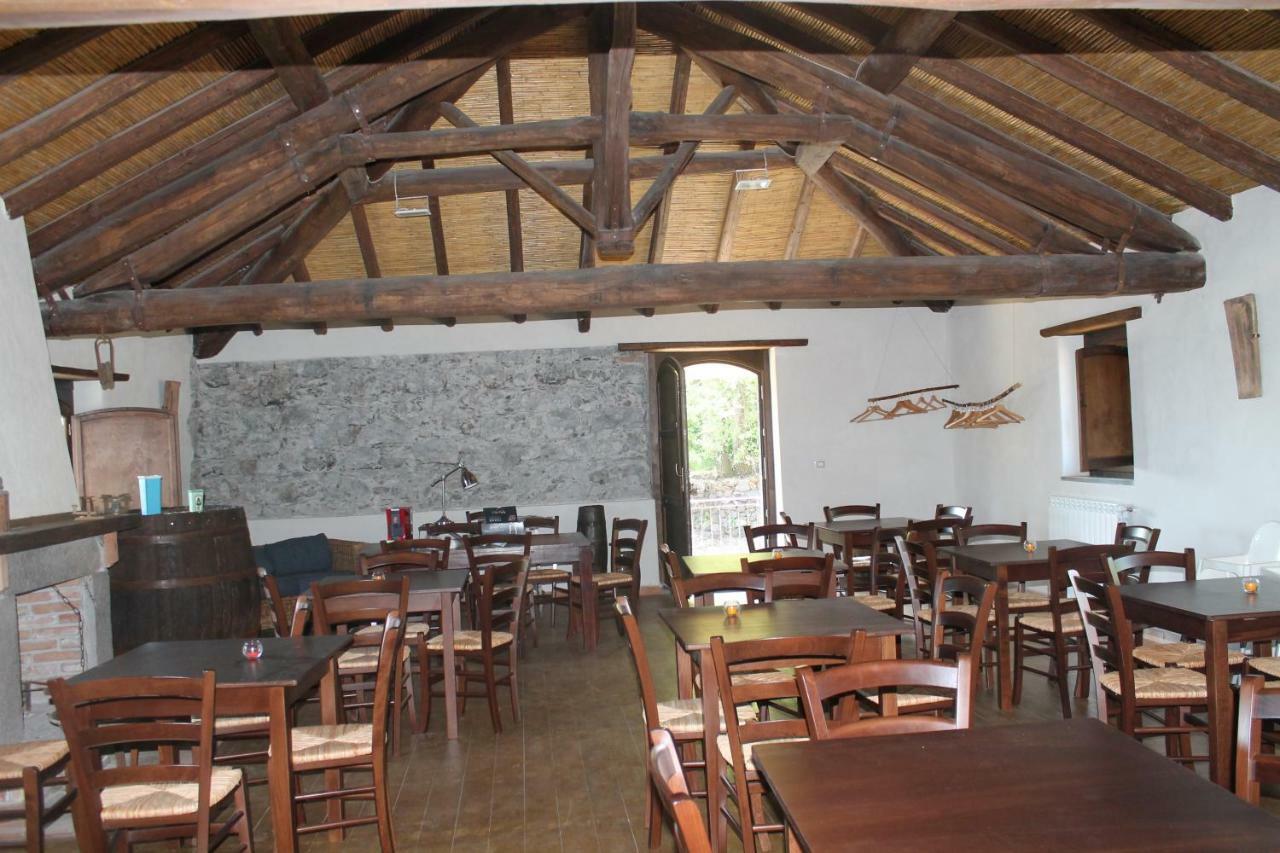 Agriturismo La Caraffara Sull' Etna Puntalazzo Exteriör bild
