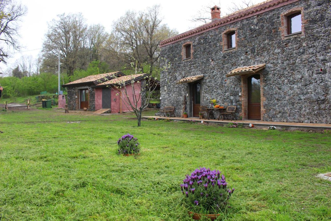 Agriturismo La Caraffara Sull' Etna Puntalazzo Exteriör bild